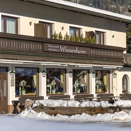 Restaurant Gaestehaus Wiesenheim Uderns Exterior foto